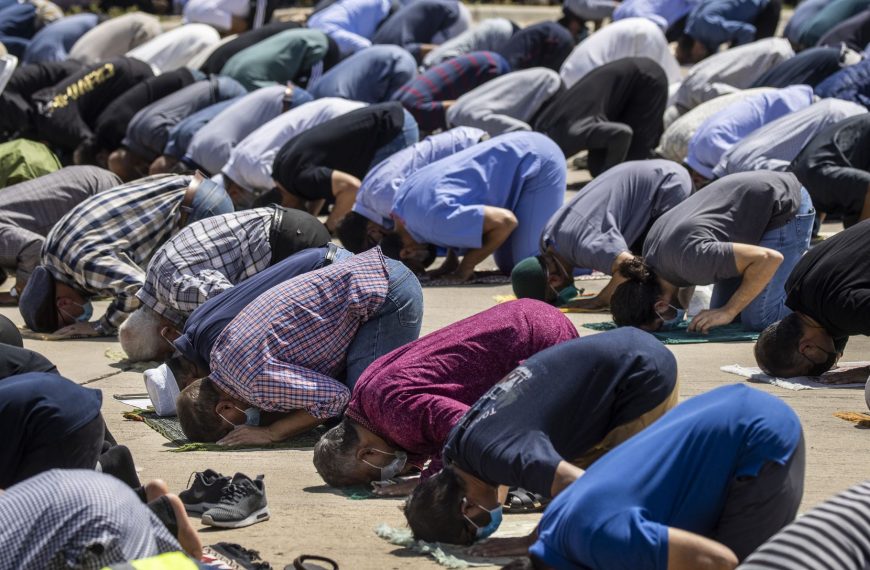 Lugares de Culto en los Acuerdos de 1992 y Dificultades en la Aplicación